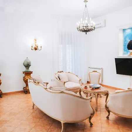 Residenza Del Vescovo 1