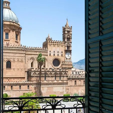 Cathedral View 公寓