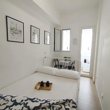 Apartment Room#200