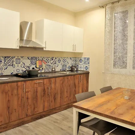 Bed and breakfast Arsenale Porto Palermo