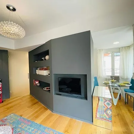 Alessi Design Tra Centro E Mare Apartment *