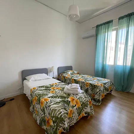 Vicino Il Centro Palermo