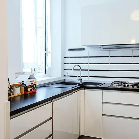 Apartment Super