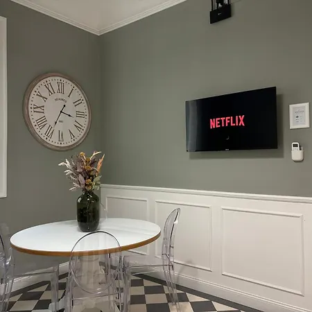 Apartment Dimora Borghese “whitaker”