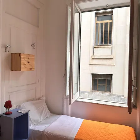 Via Zara Ostello Palermo