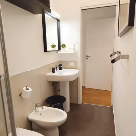 Eleganza In Centro Citta Apartment *
