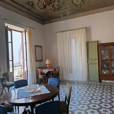 La Dimora Del Marchese Notarbartolo منزل للإقامة *