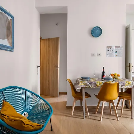 Appartamento Giachery House Palermo, Vicino La Metro A Due Passi Dal Centro Palermo