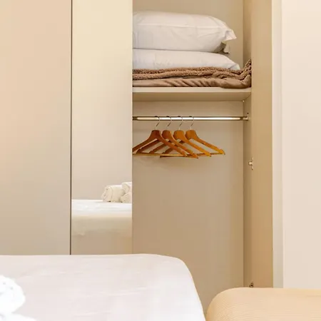 Residenza Camillo - Centro Apartment *