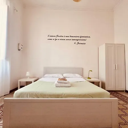 Liola #teatro Massimo Bed & Breakfast Palermo