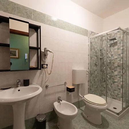 Kalamarina Pensionat 2*