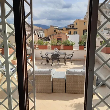 Apartment The Rooftop *