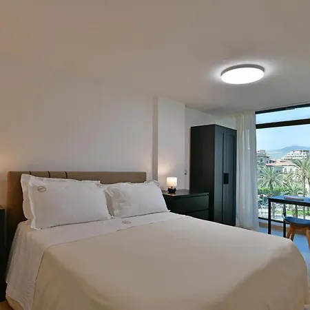 Sabatino Piazza Castelnuovo - Politeama Appartement