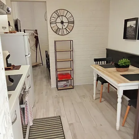 Luna Maison 公寓