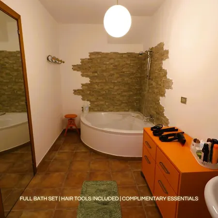 Apartament Area 52 Storia Ed Eleganza Vicino Ai Teatri Palermo