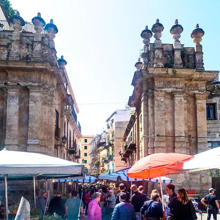 Appartamento Mit Herrlichem Blick Auf Kathedrale Palermo