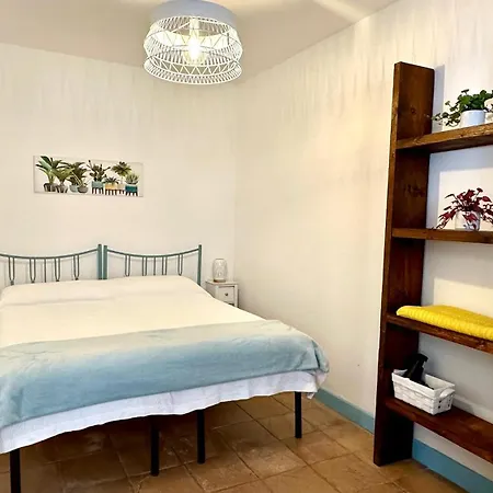 Hébergement de vacances A Due Passi Dal Mare Mondello Addaura Con Terrazzo Palerme