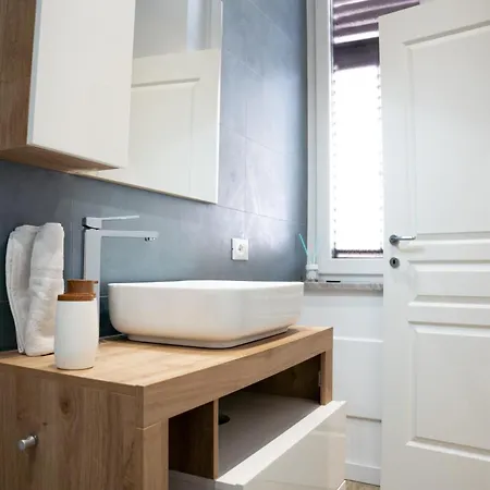 Porta Reale Guest house *