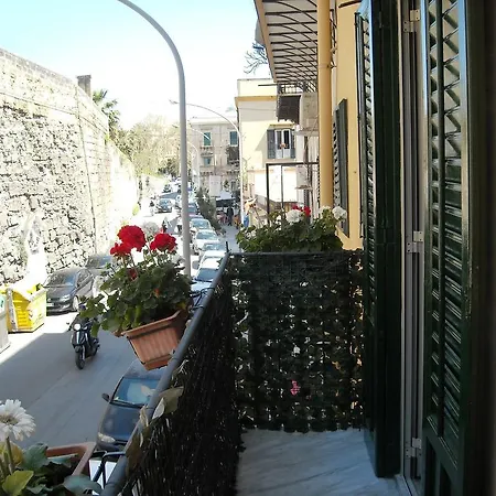 Ai Bastioni Reali * Palermo