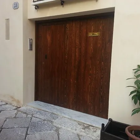 Casa Laure Apartment *