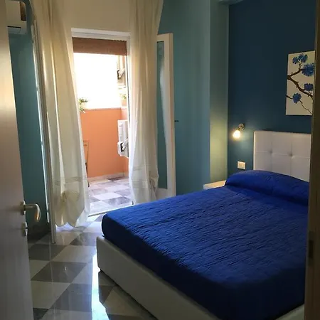 Apartament La Casa Del Dottore Palermo