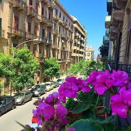 Bed & Breakfast Bb Essenze 3*