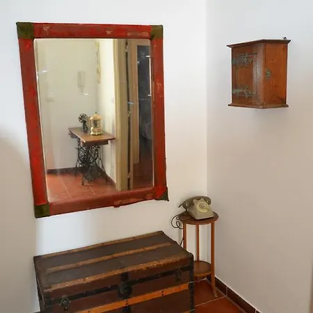 Le Sedie Volanti Hostel *