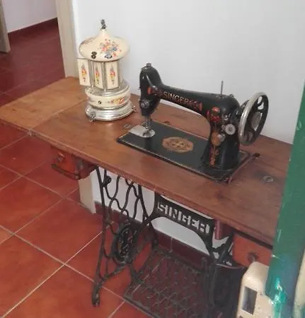 Hostel Le Sedie Volanti *