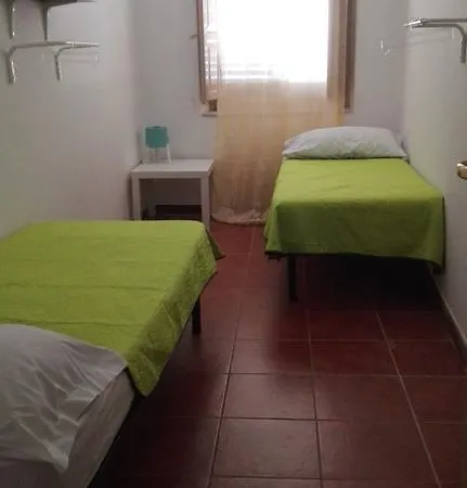 Hostel Le Sedie Volanti *