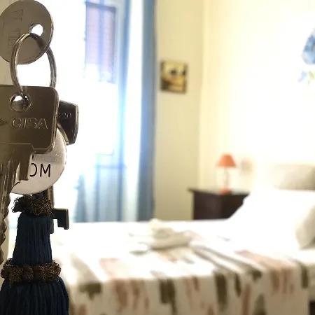Bed & Breakfast Politeama Square 2*