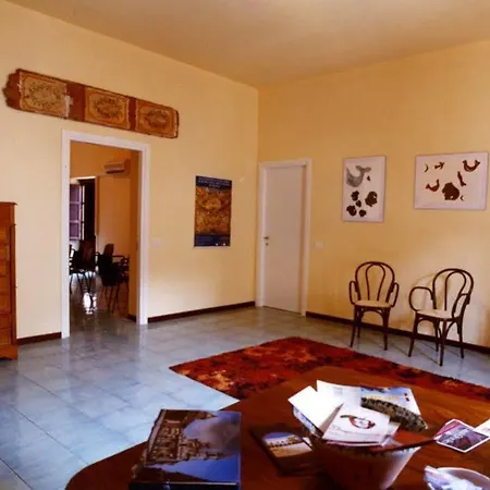 Casa Orioles 3*