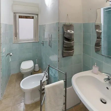 Dietro Il Politeama Bed and breakfast Palermo