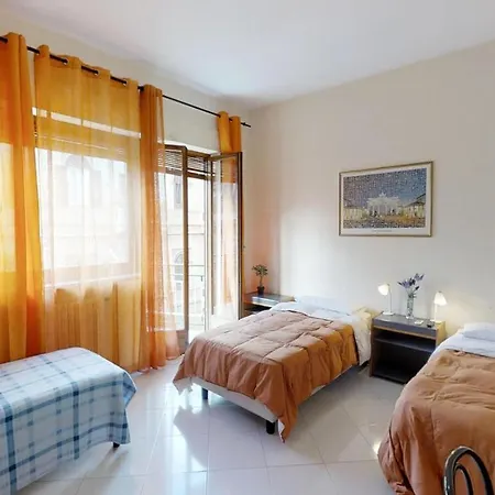 Bed and breakfast Dietro Il Politeama 2*