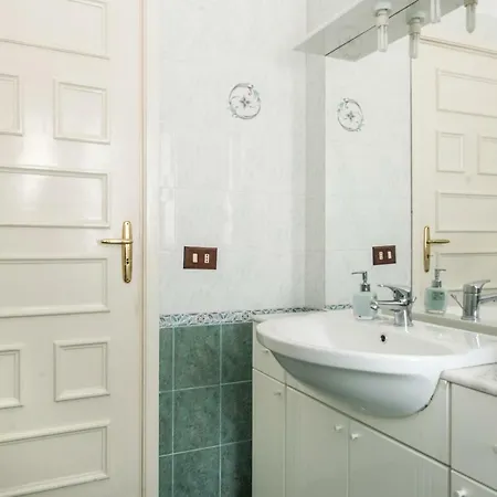 Lägenhet Casa Con Terrazza Sul Mare All'addaura *