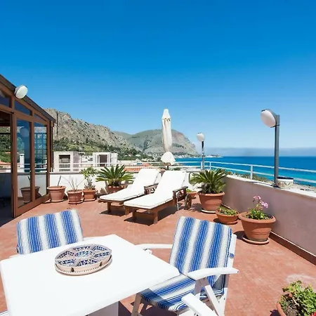 Lägenhet Casa Con Terrazza Sul Mare All'addaura