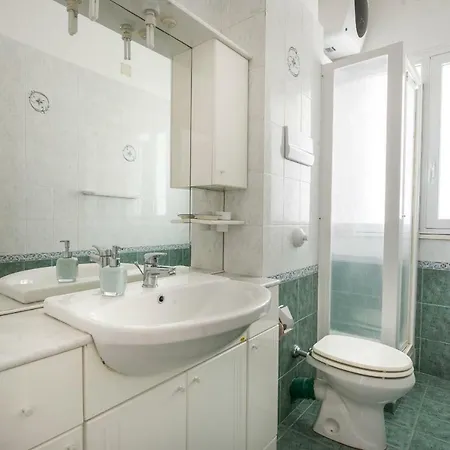 Lägenhet Casa Con Terrazza Sul Mare All'addaura *