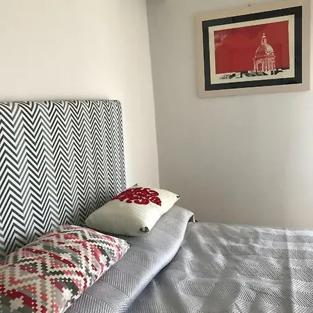 B&B Questa Casa Non E'un