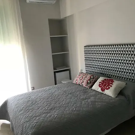 Questa Casa Non E'un B&B