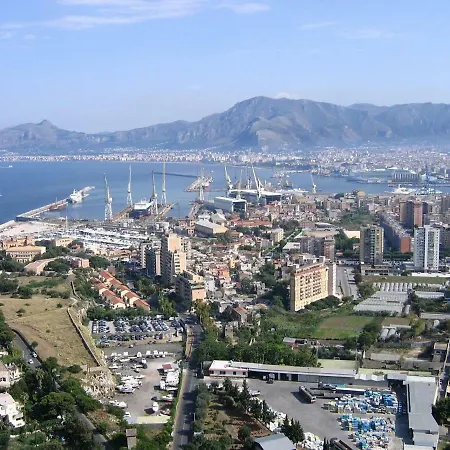 Alojamento de Acomodação e Pequeno-almoço Liberty Sul Mare Palermo