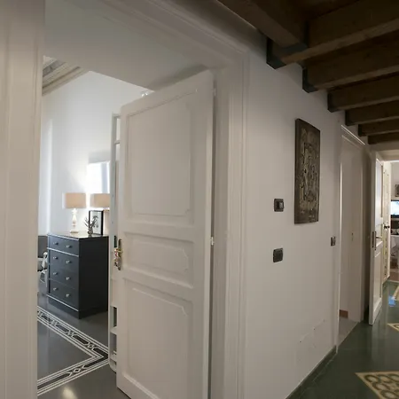 Casa Degli Allori Apartment Palermo