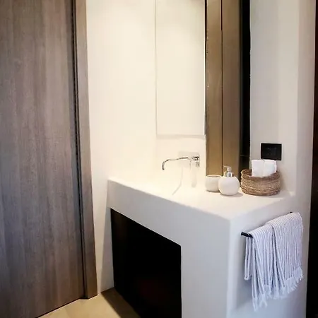 מלון Casa Nostra Luxury &