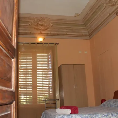 Stazione Bed and Breakfast Παλέρμο
