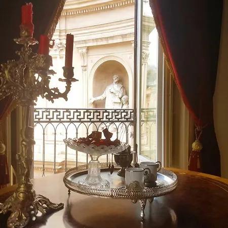 Palazzo Viola Panoramica Apartment *