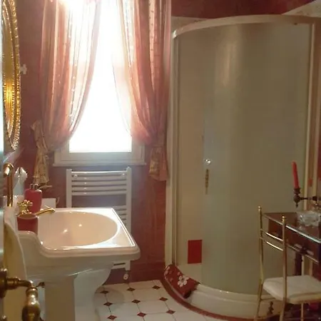 Palazzo Viola Panoramica Apartment