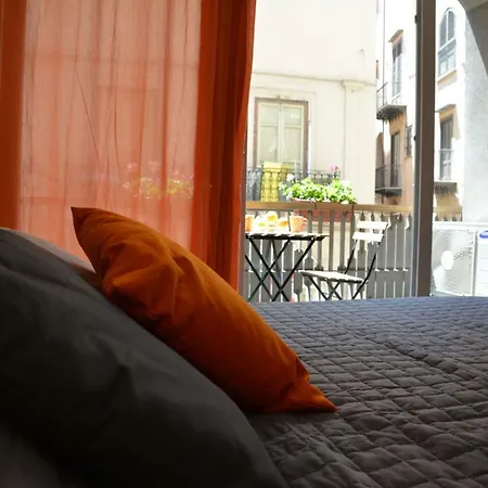 Guest house Duca Di Villena 2*
