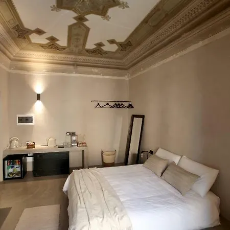 Casa Nostra Luxury & 3* פלרמו