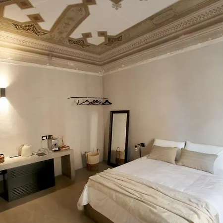 Casa Nostra Luxury & מלון 3*