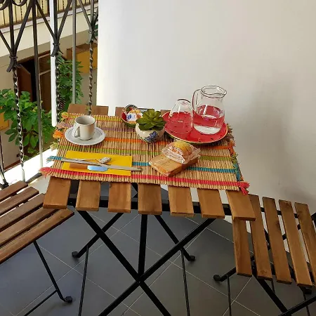 Bed & Breakfast Aziz 2*