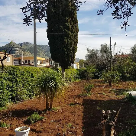 Serrano Villa